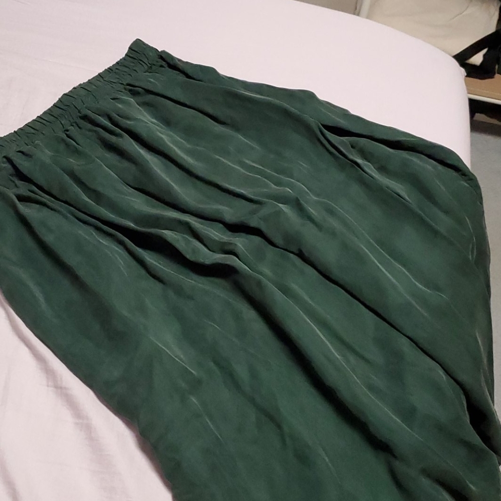 Amour Vert Nona Midi Skirt in darkest spruce